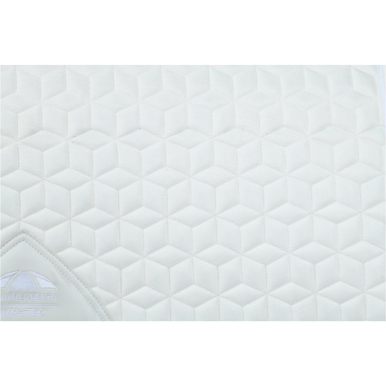 2026 WeatherBeeta Suede Elite Lucht-Tec All Purpose Zadelkussen 1030345 - White